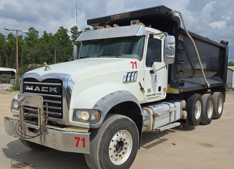 2019 Mack Granite